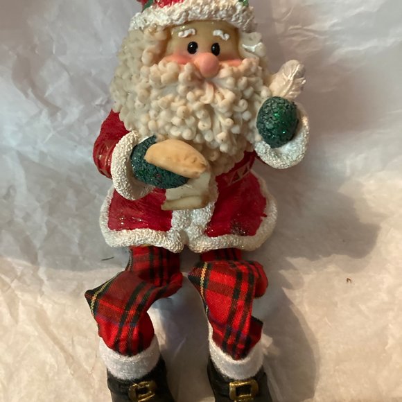 HANGING SITING SANTA CHECKING HIS LIST NEW GIFT - Picture 2 of 6